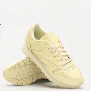 ❌SOLD❌ Reebok Classics, Pale Yellow